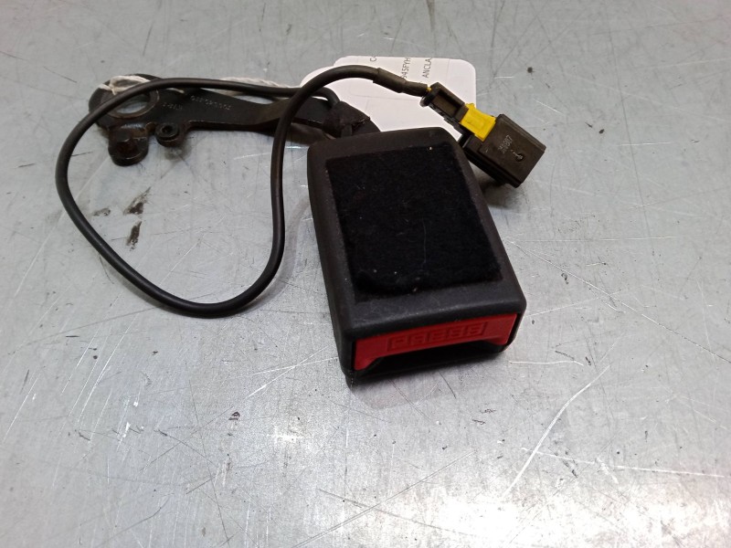 Recambio de anclaje cinturon trasero derecho para citroën c4 picasso i monospace (ud_) 1.6 hdi referencia OEM IAM   