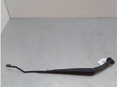 Recambio de brazo limpia delantero izquierdo para kia rio iii (ub) 1.1 crdi referencia OEM IAM