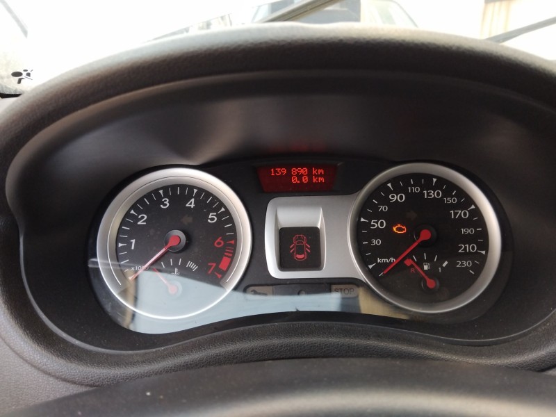 renault clio iii (br0/1, cr0/1) del año 2011 renault clio iii (br0/1, cr0/1) del año 2011