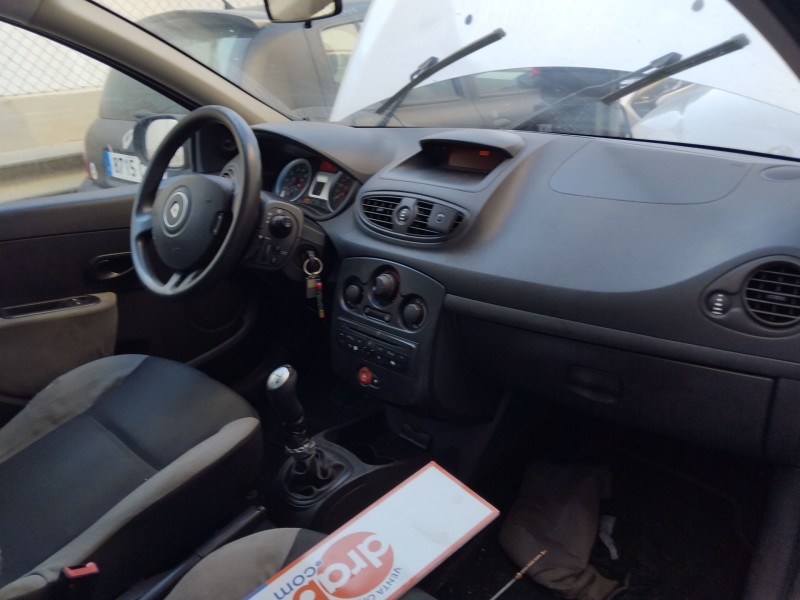 renault clio iii (br0/1, cr0/1) del año 2011 renault clio iii (br0/1, cr0/1) del año 2011