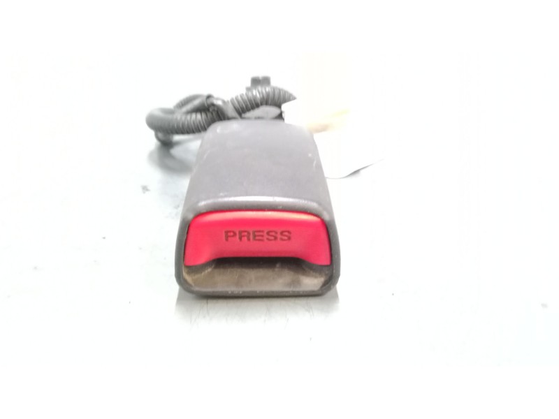 Recambio de anclaje cinturon delantero izquierdo para kia rio iii (ub) 1.1 crdi referencia OEM IAM   