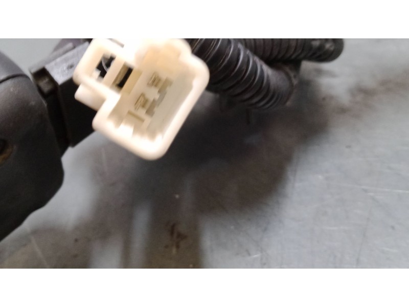 Recambio de anclaje cinturon delantero izquierdo para kia rio iii (ub) 1.1 crdi referencia OEM IAM   