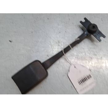 ANCLAJE CINTURON DELANTERO IZQUIERDO 