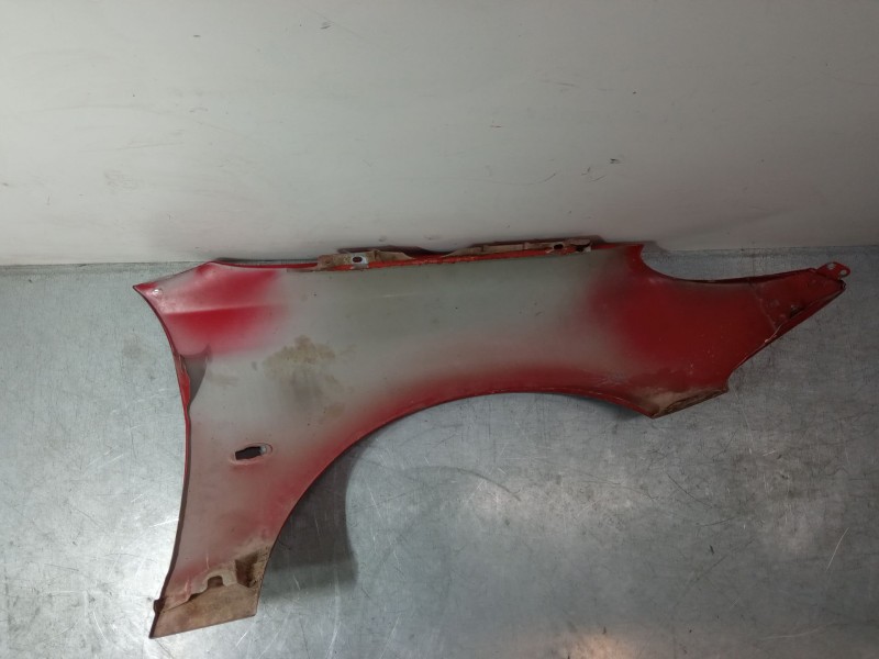 Recambio de aleta delantera izquierda para peugeot 206 hatchback (2a/c) 2.0 hdi 90 referencia OEM IAM   