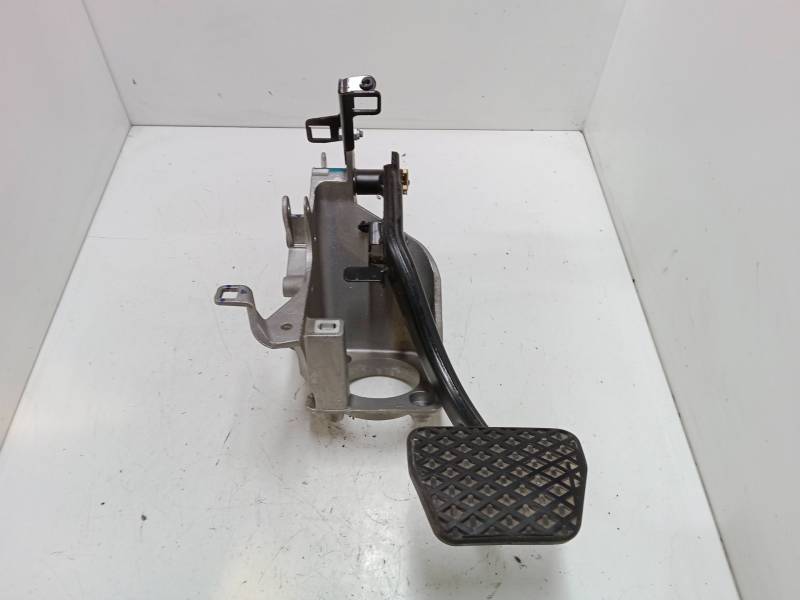 PEDAL FRENO 