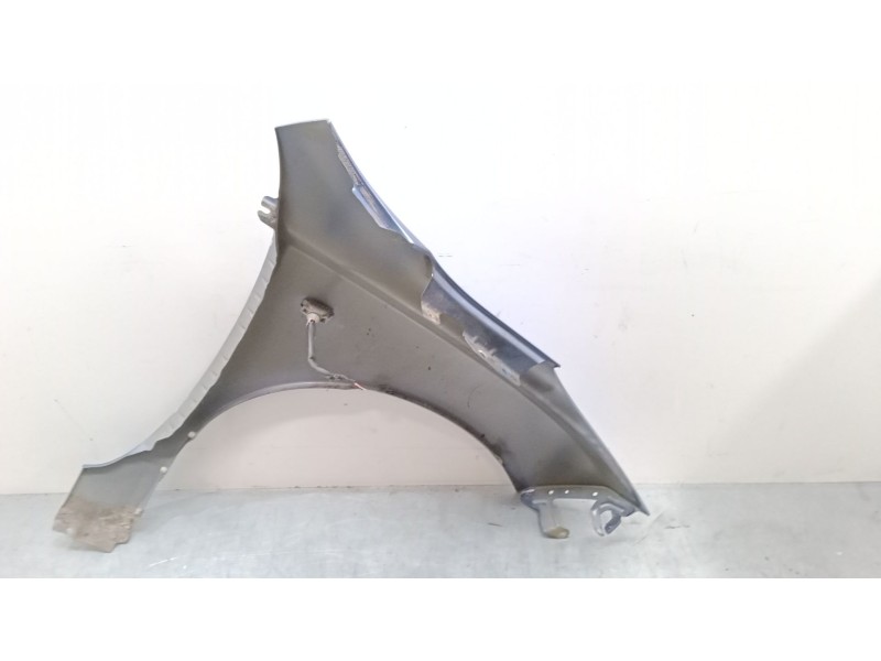 Recambio de aleta delantera izquierda para nissan micra iii (k12) 160 sr referencia OEM IAM   