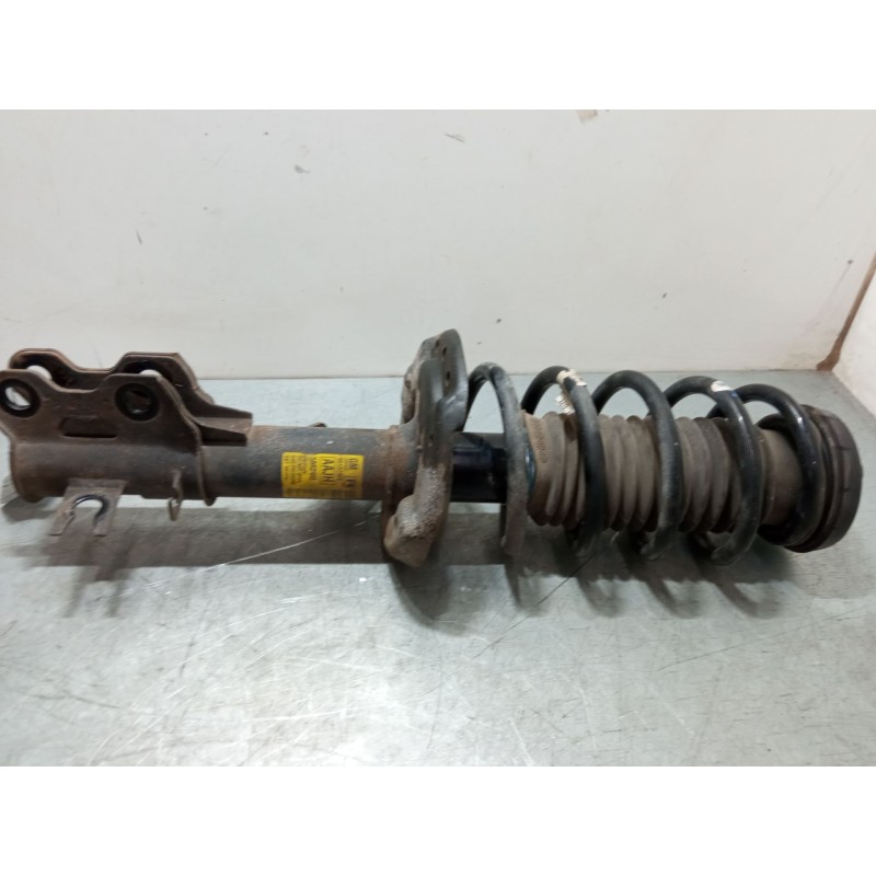 Recambio de amortiguador delantero derecho para opel mokka / mokka x (j13) 1.6 cdti (_76) referencia OEM IAM 95137358  