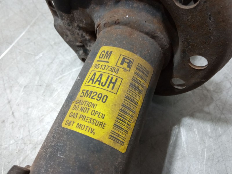 Recambio de amortiguador delantero derecho para opel mokka / mokka x (j13) 1.6 cdti (_76) referencia OEM IAM 95137358  