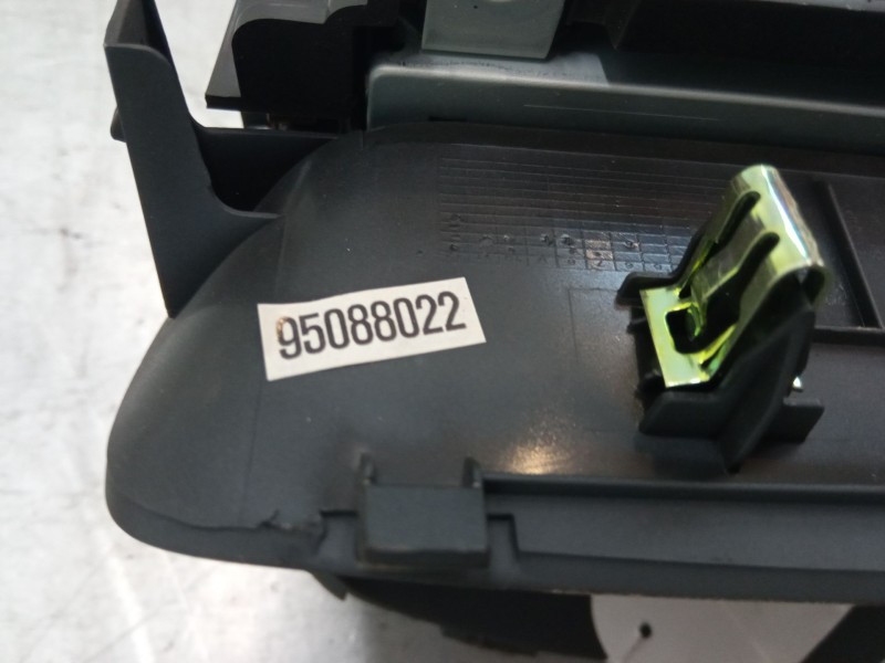 Recambio de pantalla para opel mokka / mokka x (j13) 1.6 cdti (_76) referencia OEM IAM 95088022  