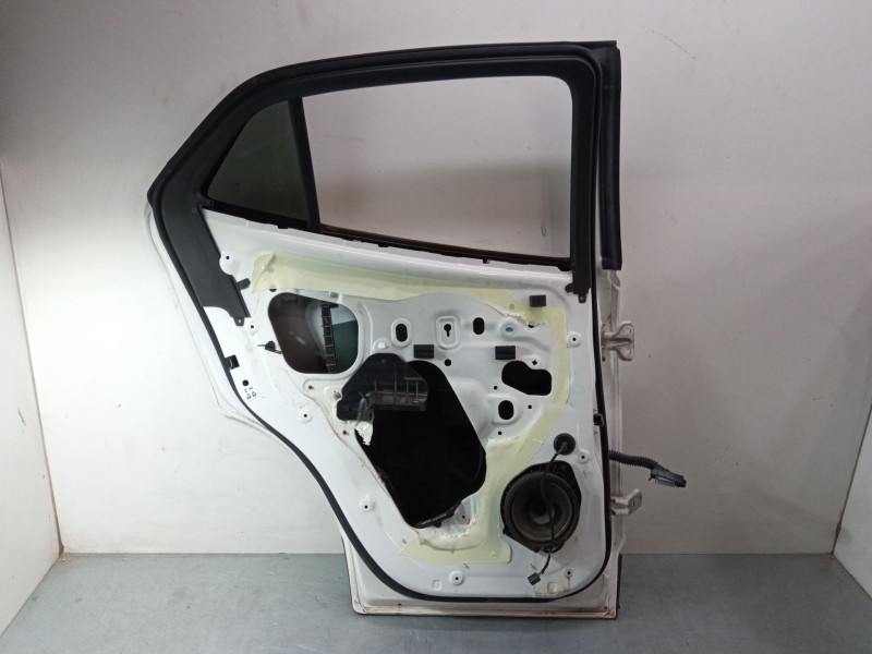 Recambio de puerta trasera izquierda para opel mokka / mokka x (j13) 1.6 cdti (_76) referencia OEM IAM 95130666  