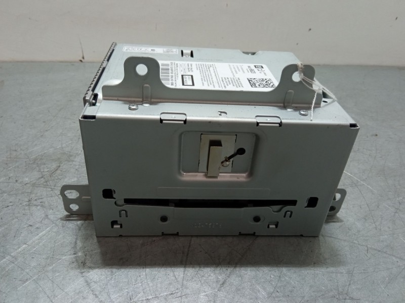 Recambio de radio para opel mokka / mokka x (j13) 1.6 cdti (_76) referencia OEM IAM 84026623  