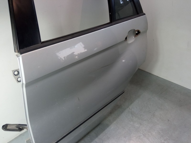 Recambio de puerta trasera izquierda para bmw x5 (e53) 3.0 d referencia OEM IAM 41528256827  