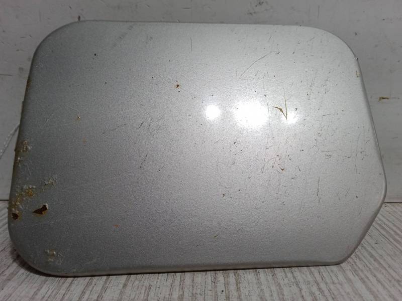 TAPA EXTERIOR COMBUSTIBLE 