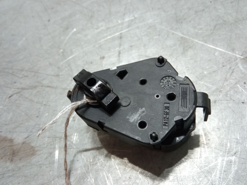 Recambio de motor apertura trampillas climatizador para bmw x5 (e53) 3.0 d referencia OEM IAM   