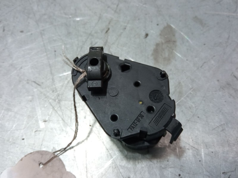 Recambio de motor apertura trampillas climatizador para bmw x5 (e53) 3.0 d referencia OEM IAM   