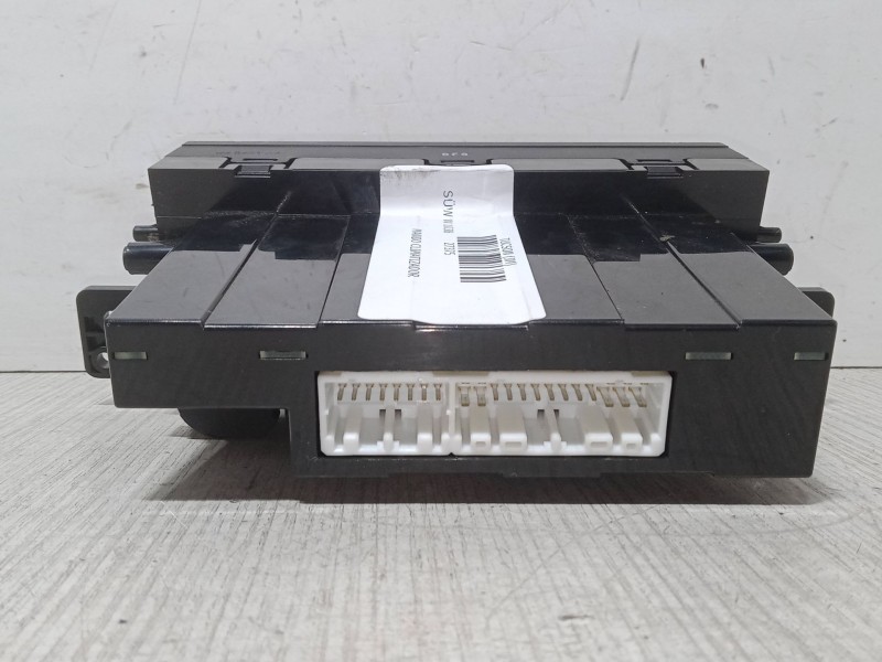 Recambio de mando climatizador para hyundai tucson (jm) 2.0 referencia OEM IAM 97250-2EXXX  