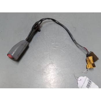 ANCLAJE CINTURON DELANTERO IZQUIERDO 