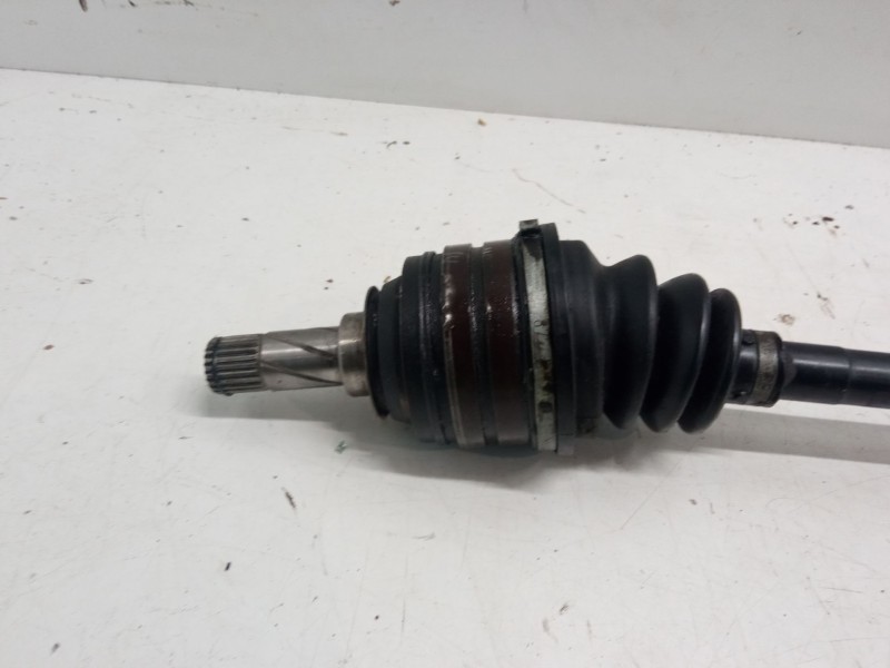 Recambio de transmision delantera derecha para opel corsa c (x01) 1.7 di (f08, f68) referencia OEM IAM   