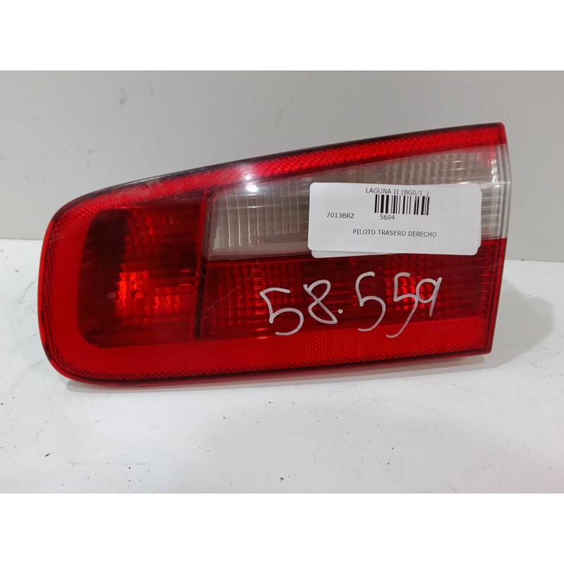 Recambio de piloto trasero porton derecho para renault laguna ii (bg0/1_) 1.9 dci (bg0e) referencia OEM IAM   