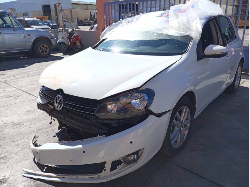 VOLKSWAGEN GOLF VI (5K1)