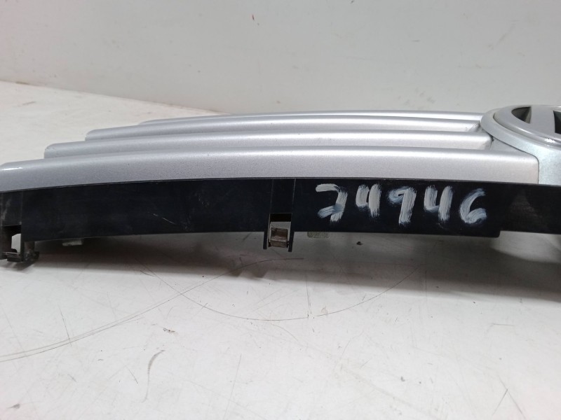Recambio de rejillas capo para volkswagen polo (6n2) 1.4 referencia OEM IAM   