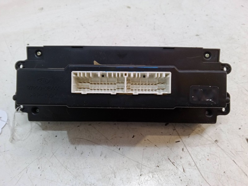 Recambio de mando climatizador para kia sorento i (jc) 2.5 crdi referencia OEM IAM   