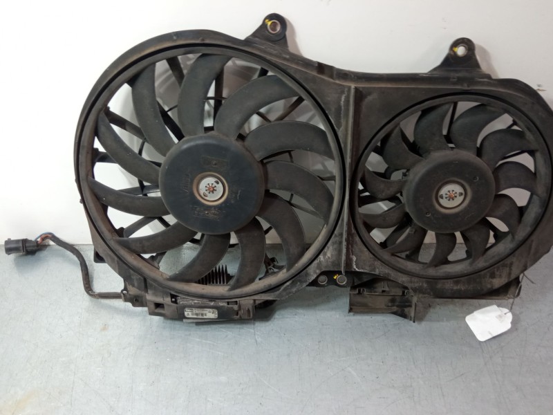 Recambio de electroventilador para audi a4 b6 (8e2) 2.0 fsi referencia OEM IAM 8E0121205M  