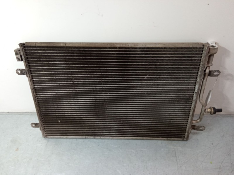Recambio de radiador a/a /condensador para audi a4 b6 (8e2) 2.0 fsi referencia OEM IAM 8E0260401D  