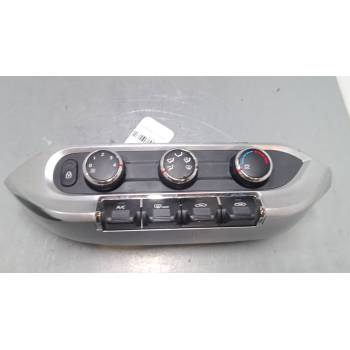MANDO CLIMATIZADOR 972501W290 
