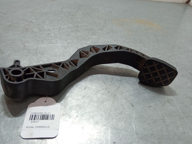 Recambio de pedal embrague para seat cordoba (6l2) 1.9 tdi referencia OEM IAM   