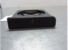 Recambio de posavasos para audi a4 b6 (8e2) 2.0 fsi referencia OEM IAM