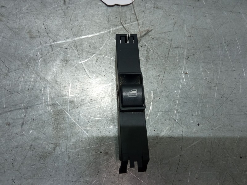 Recambio de mando elevalunas delantero izquierdo para bmw 3 touring (e46) 318 i referencia OEM IAM   