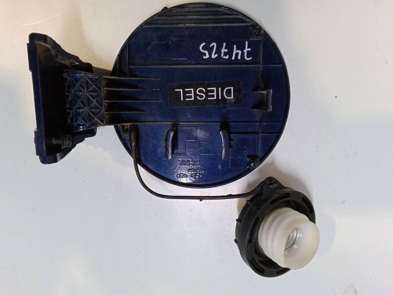 Recambio de tapa exterior combustible para hyundai santa fé ii (cm) 2.2 crdi referencia OEM IAM   