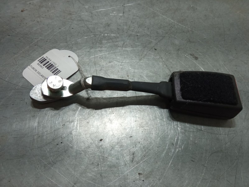 Recambio de anclaje cinturon delantero derecho para lancia musa (350_) 1.9 d multijet (350.axc1a) referencia OEM IAM   