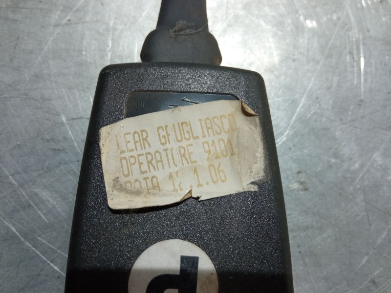 Recambio de anclaje cinturon delantero derecho para lancia musa (350_) 1.9 d multijet (350.axc1a) referencia OEM IAM   