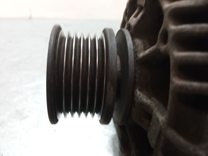 Recambio de alternador para volkswagen golf iii cabriolet (1e7) 1.8 referencia OEM IAM 030903023E  