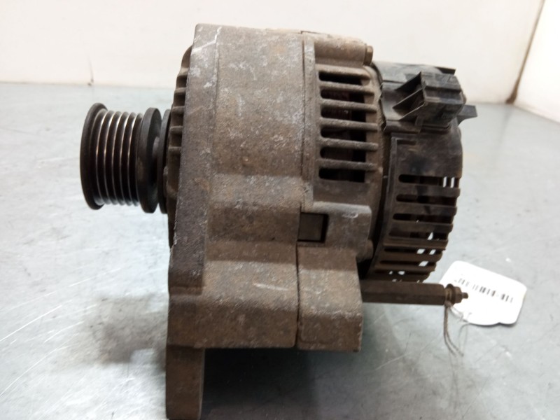 Recambio de alternador para volkswagen golf iii cabriolet (1e7) 1.8 referencia OEM IAM 030903023E  