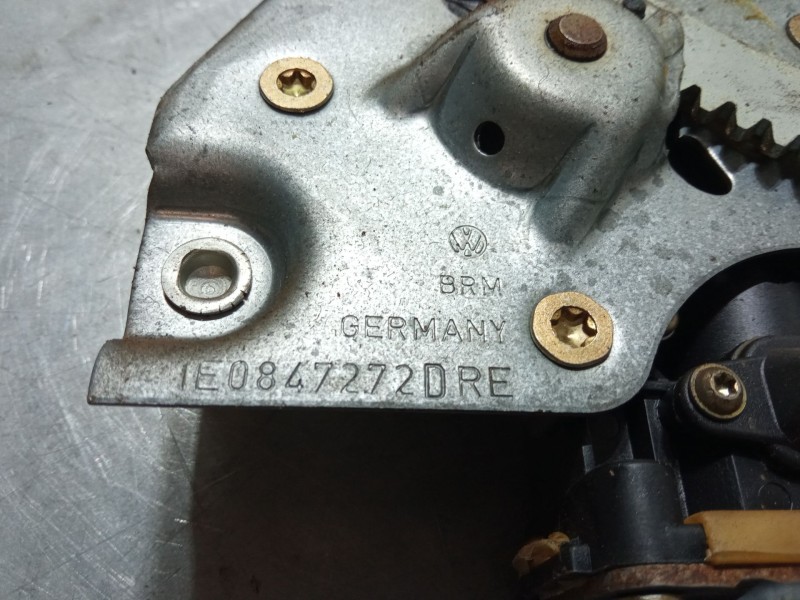 Recambio de elevalunas electrico trasero derecho para volkswagen golf iii cabriolet (1e7) 1.8 referencia OEM IAM   
