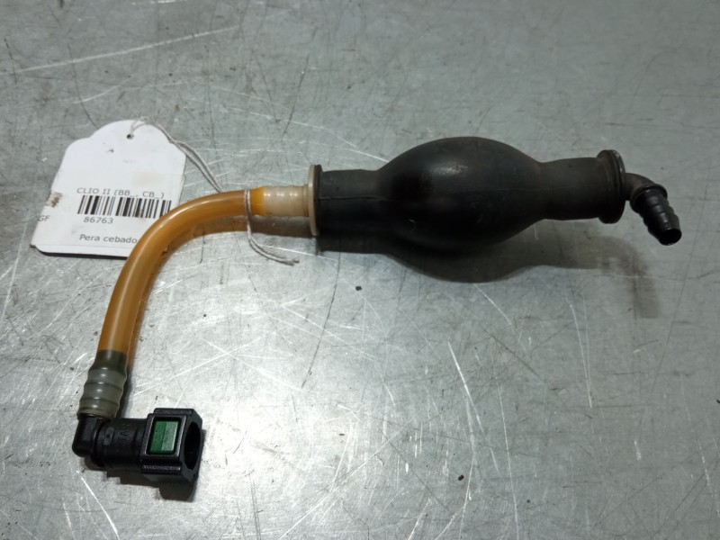 Recambio de pera cebado para renault clio ii (bb_, cb_) 1.5 dci (b/cb07) referencia OEM IAM   