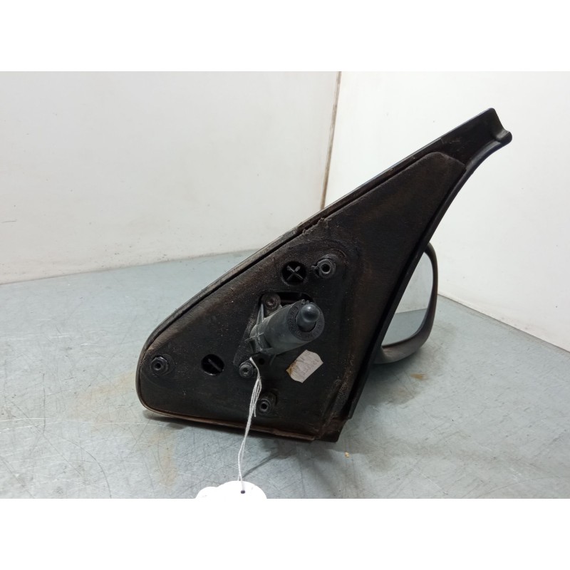 Recambio de retrovisor derecho para renault clio ii (bb_, cb_) 1.5 dci (b/cb07) referencia OEM IAM   
