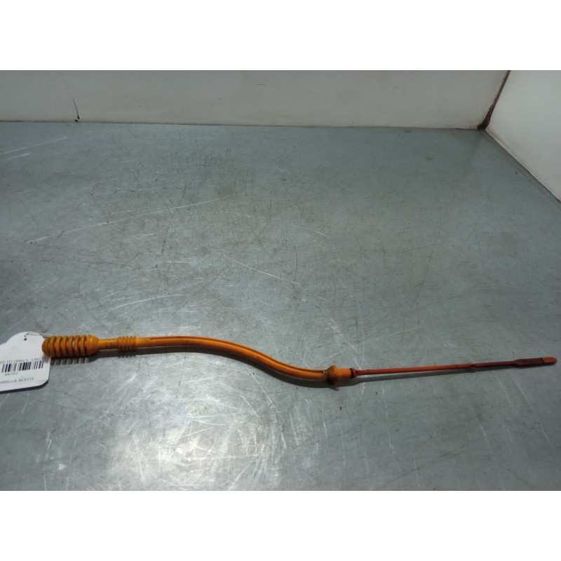 Recambio de varilla aceite para renault clio iii (br0/1, cr0/1) 1.2 16v (br0p, cr0p) referencia OEM IAM   