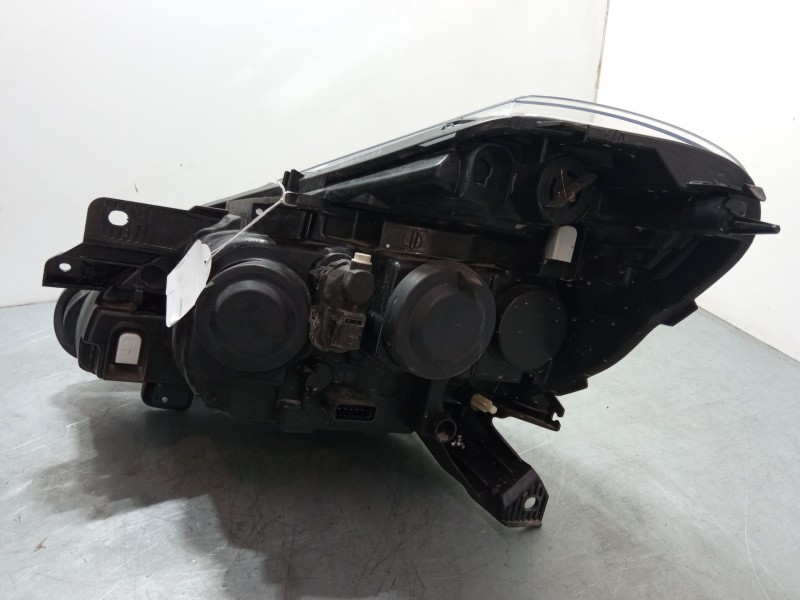 Recambio de faro derecho para renault clio iii (br0/1, cr0/1) 1.2 16v (br0p, cr0p) referencia OEM IAM   