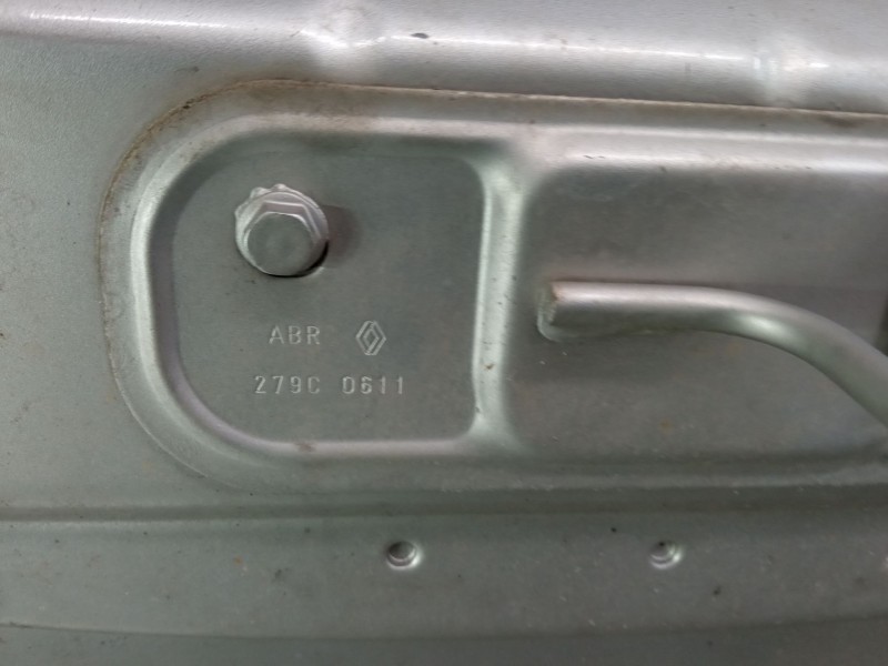 Recambio de capo para renault clio iii (br0/1, cr0/1) 1.2 16v (br0p, cr0p) referencia OEM IAM   