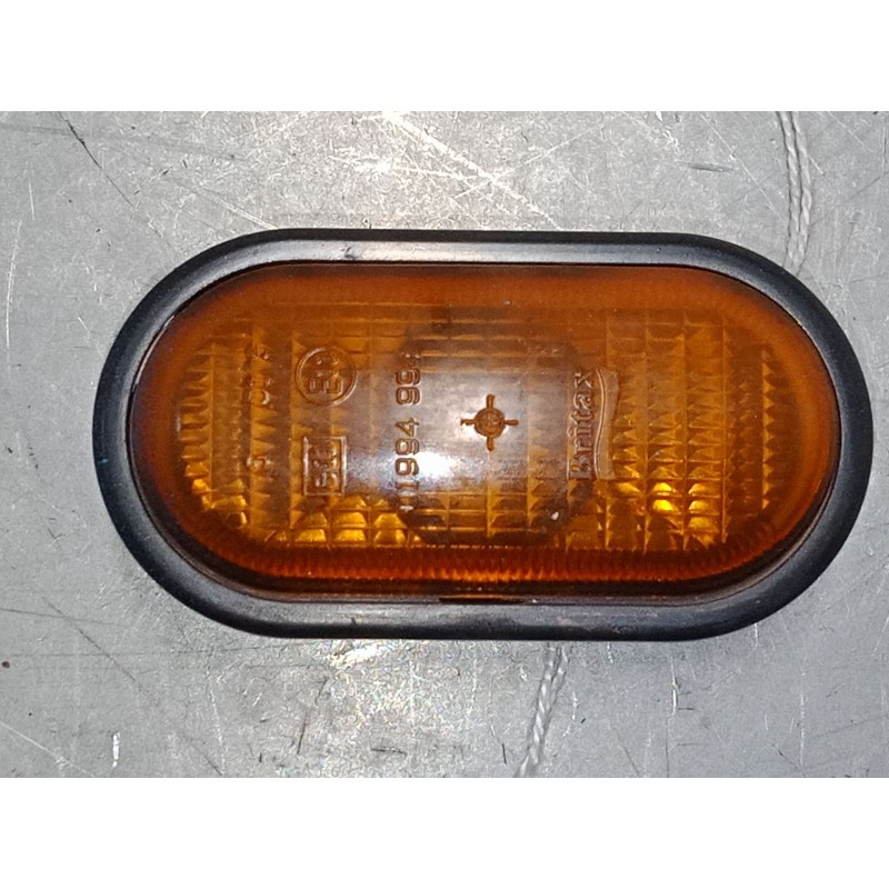 Recambio de intermitente lateral derecho para renault kangoo (kc0/1_) 1.4 (kc0c, kc0h, kc0b, kc0m) referencia OEM IAM   
