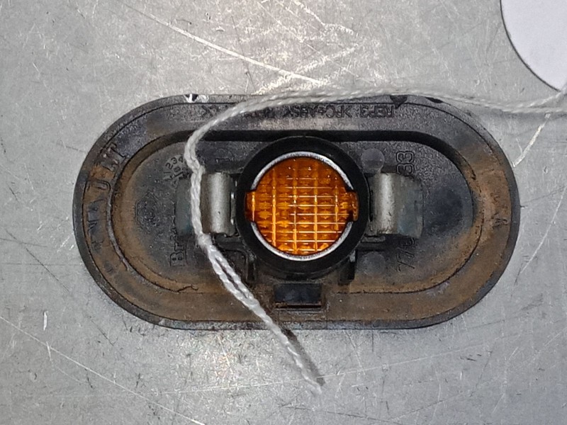 Recambio de intermitente lateral derecho para renault kangoo (kc0/1_) 1.4 (kc0c, kc0h, kc0b, kc0m) referencia OEM IAM   