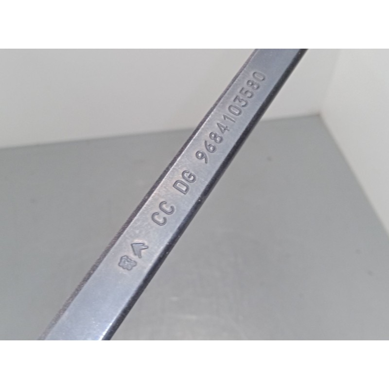 Recambio de brazo limpia delantero izquierdo para citroën c4 picasso i monospace (ud_) 1.6 hdi referencia OEM IAM   