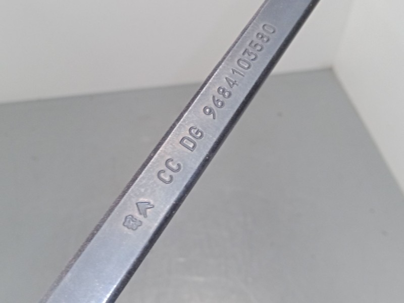 Recambio de brazo limpia delantero izquierdo para citroën c4 picasso i monospace (ud_) 1.6 hdi referencia OEM IAM   