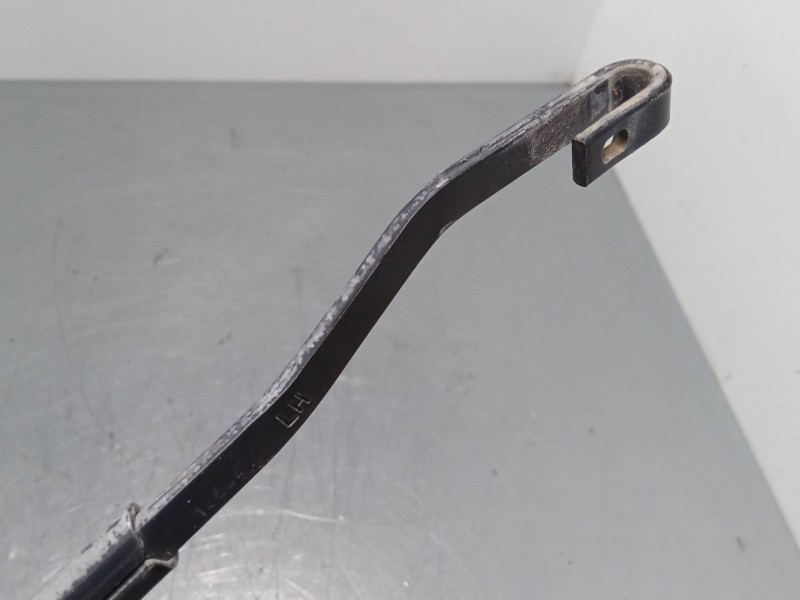 Recambio de brazo limpia delantero izquierdo para mini mini (r50, r53) one referencia OEM IAM   