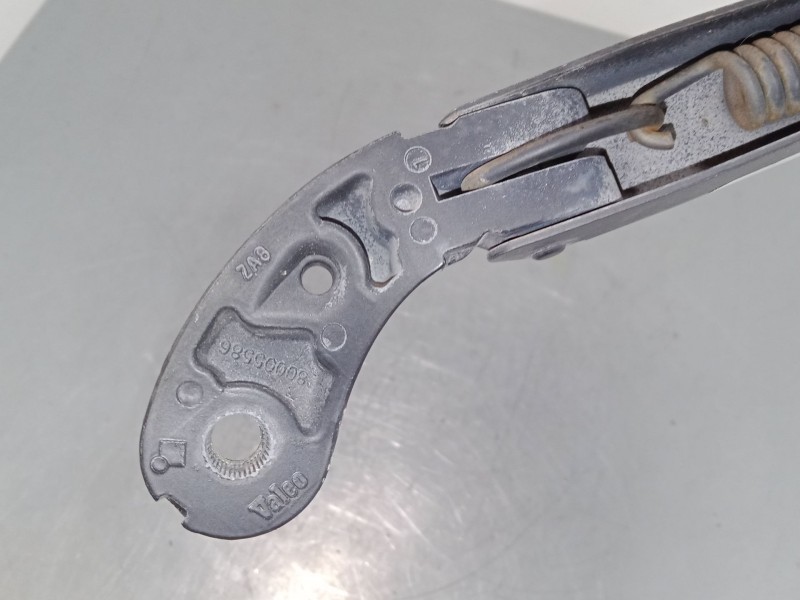 Recambio de brazo limpia delantero derecho para mini mini (r50, r53) one referencia OEM IAM   