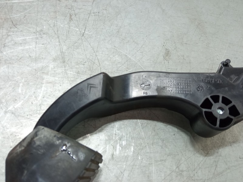 Recambio de pedal embrague para citroën c4 cactus 1.2 vti 82 referencia OEM IAM   